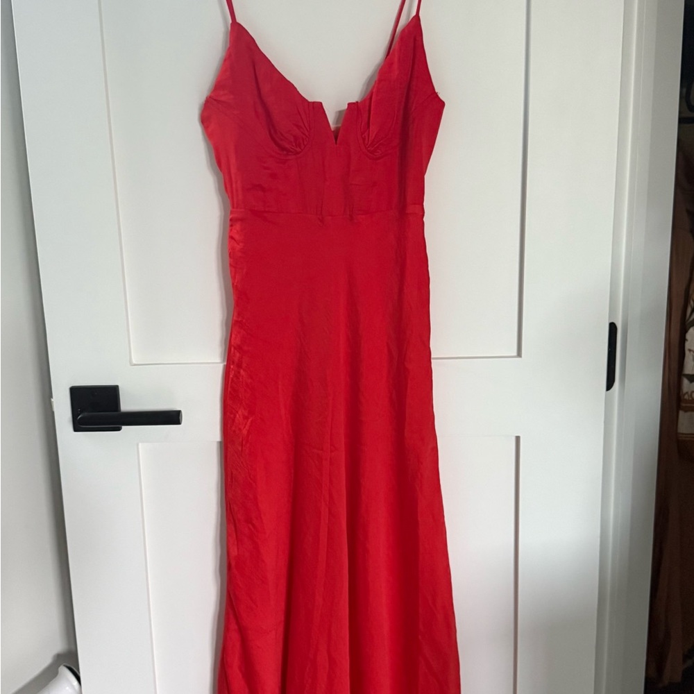Red Sleeveless Sweetheart Slip Dress